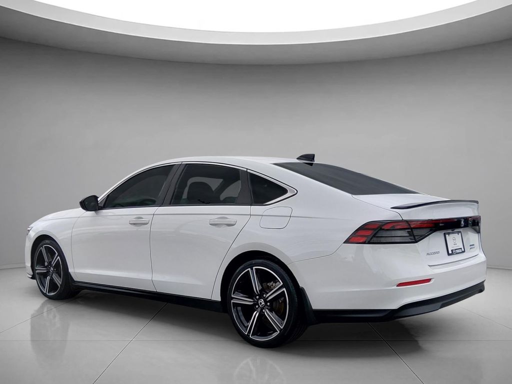 صورة 3 لـ 2025 Honda ACCORD HYBRID SPORT