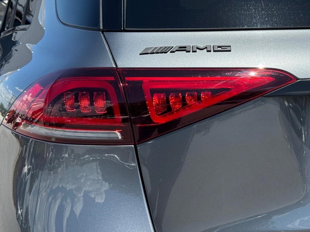 2023 Mercedes-BENZ AMG GLE 53E 4MATIC+ 缩略图 27