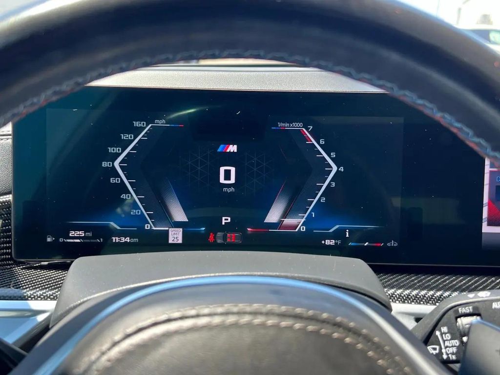 2024 BMW X5 M60I — миниатюра 21