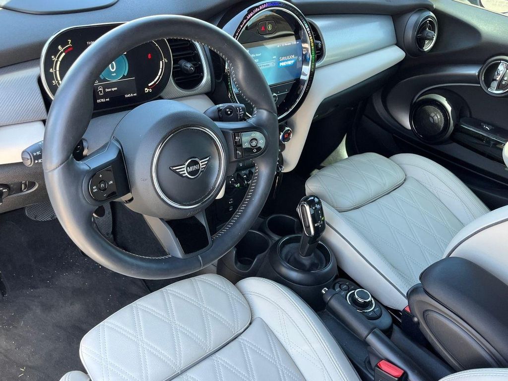 2024 MINI CONVERTIBLE COOPER S 缩略图 16