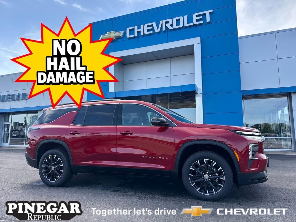 New 2026 Chevrolet Traverse LT