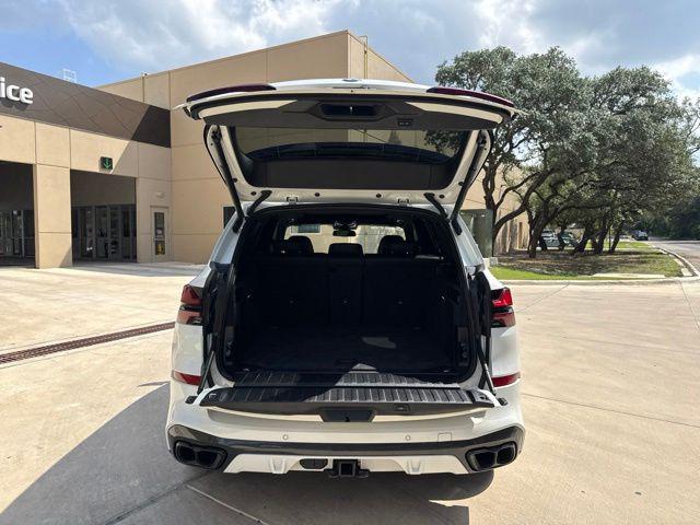 2025 BMW X5 M60I 照片 4