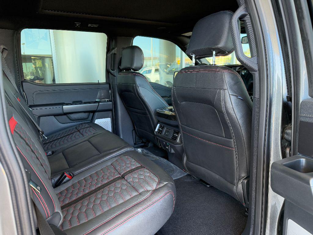 FORD F-150 LARIAT - 6