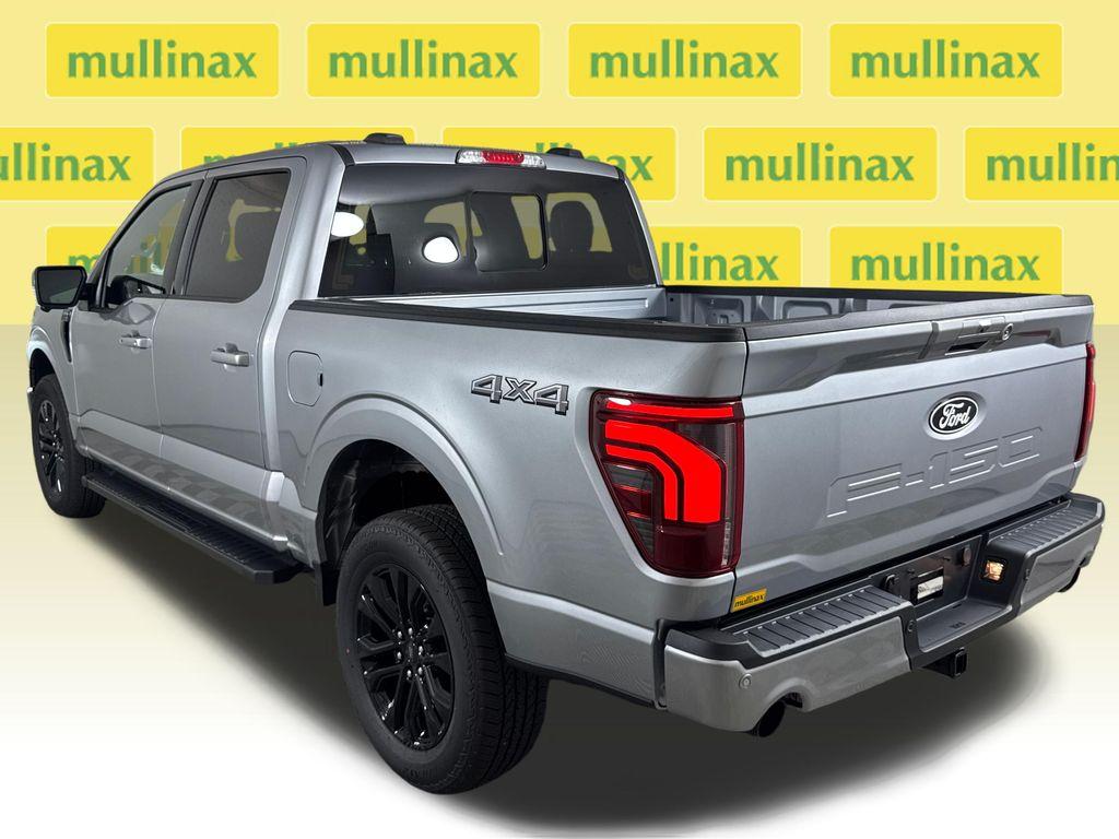 FORD F-150 LARIAT - 4