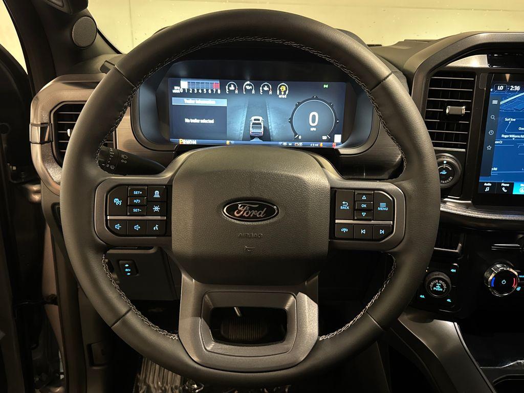 FORD F-150 LARIAT - 10