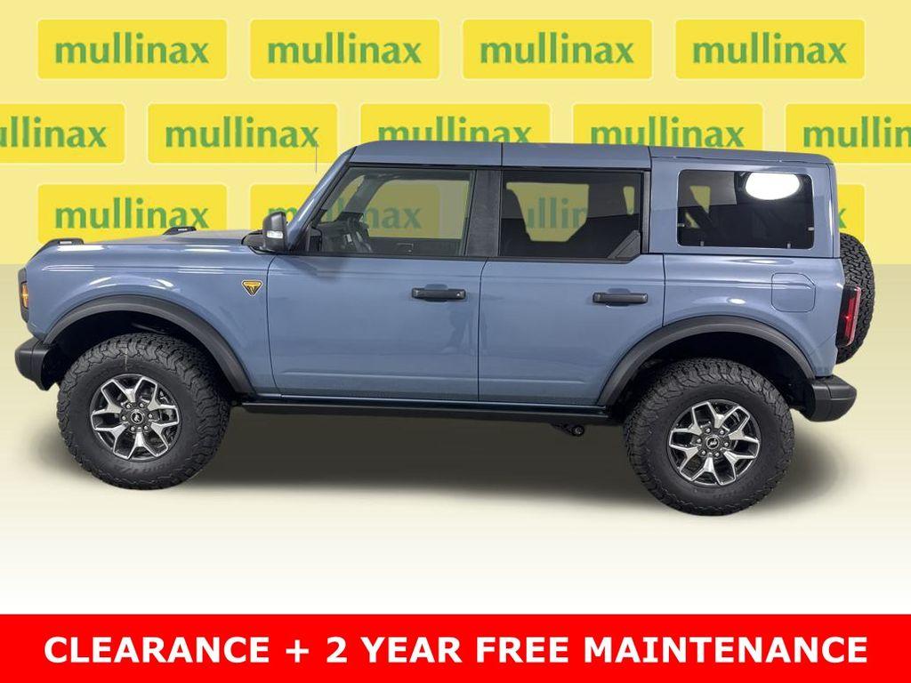 FORD BRONCO - 2