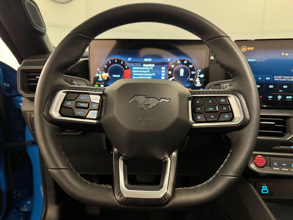 2026 FORD MUSTANG ECOBOOST — фото 8