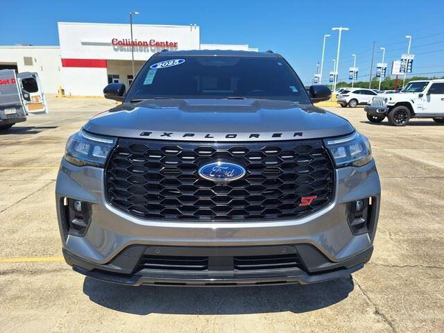 2025 FORD EXPLORER ST photo 8