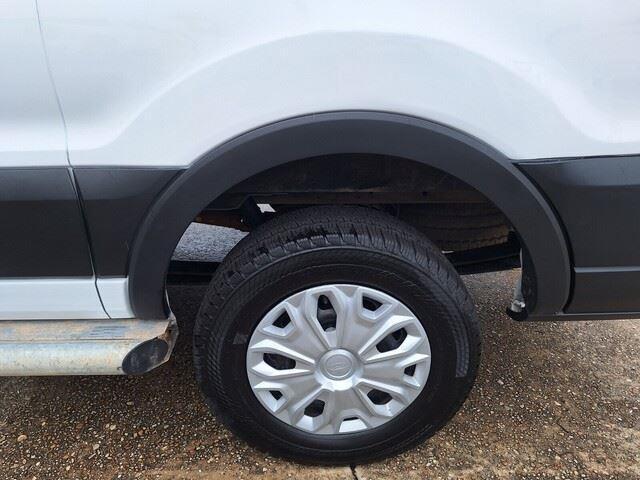 صورة مصغرة 21 لـ 2024 FORD TRANSIT-250 BASE