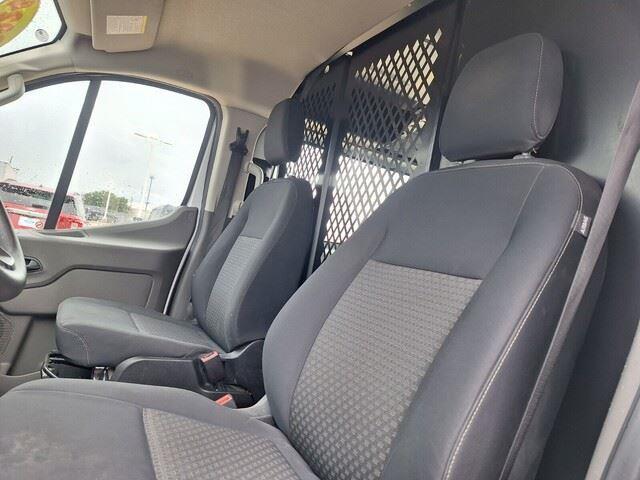 صورة مصغرة 12 لـ 2024 FORD TRANSIT-250 BASE