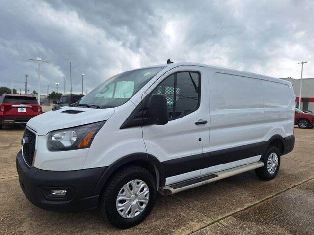 صورة مصغرة 9 لـ 2024 FORD TRANSIT-250 BASE