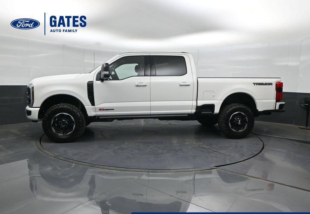 2026 FORD F-250 PLATINUM photo 7