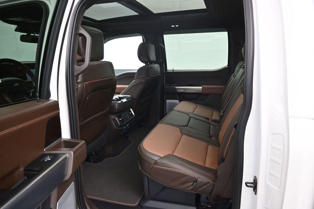 2025 FORD F-150 KING RANCH 照片 10