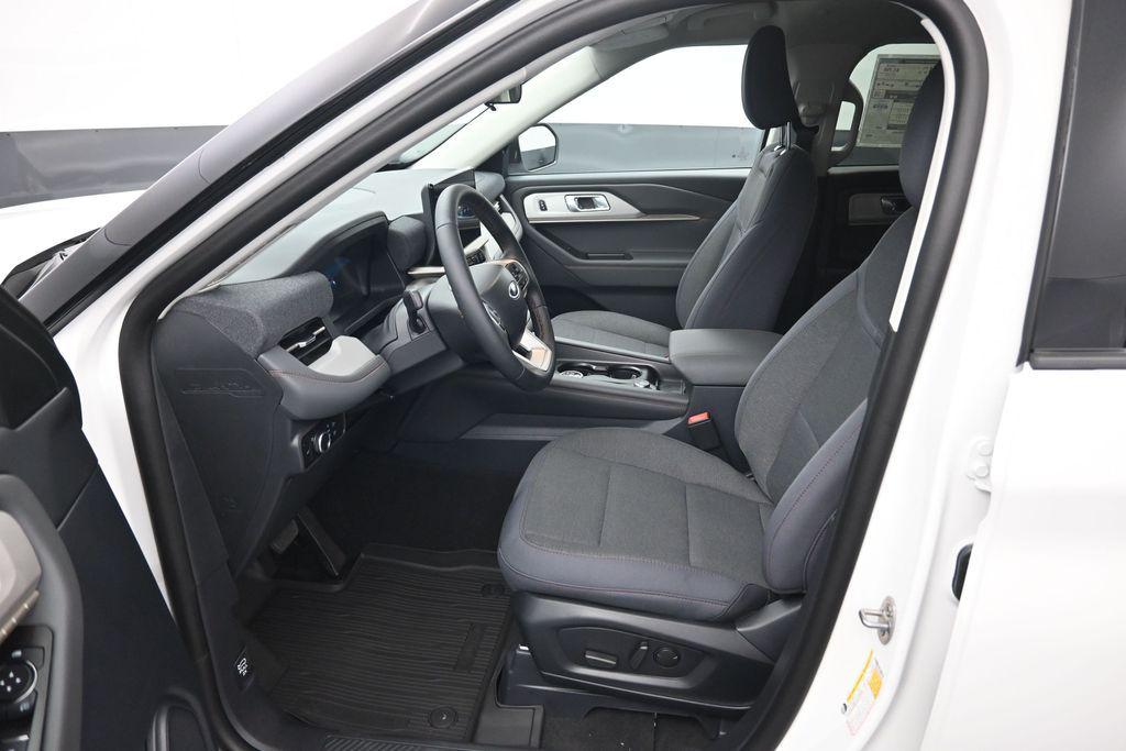 2026 FORD EXPLORER ACTIVE — фото 9