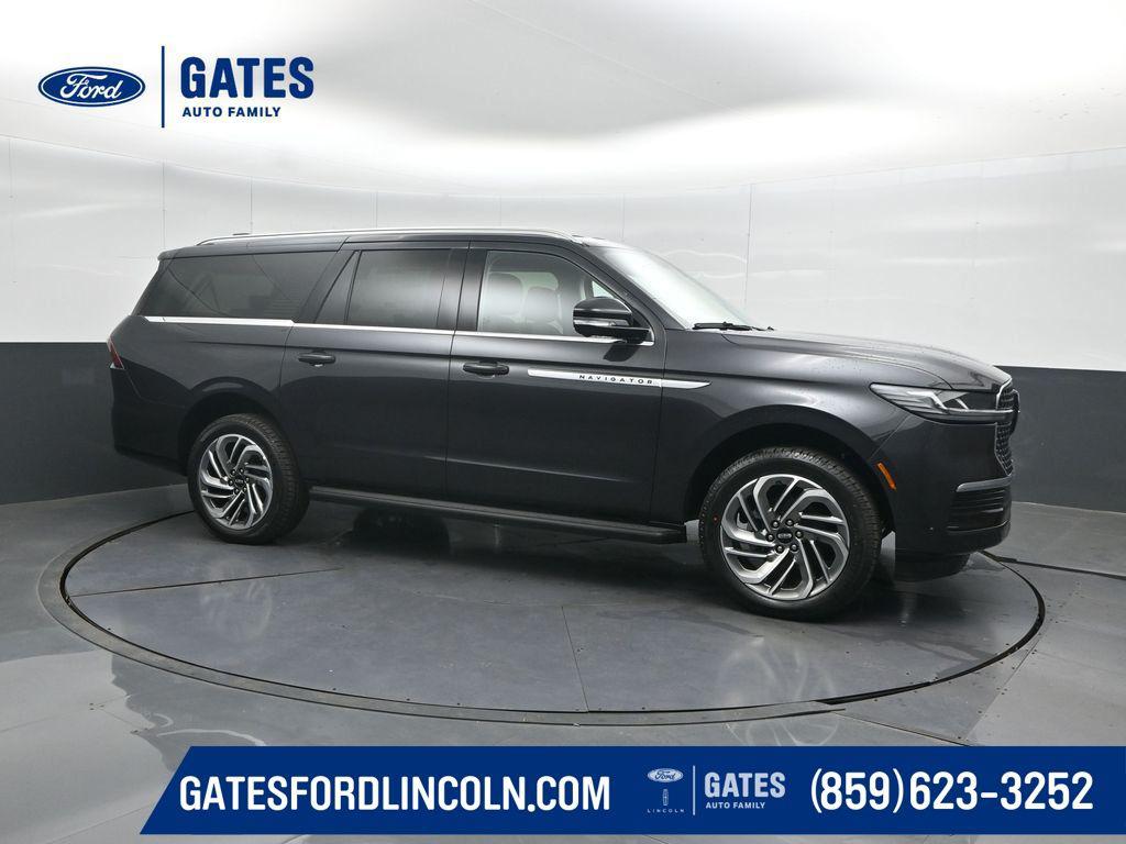 New 2026 Lincoln Navigator Premiere