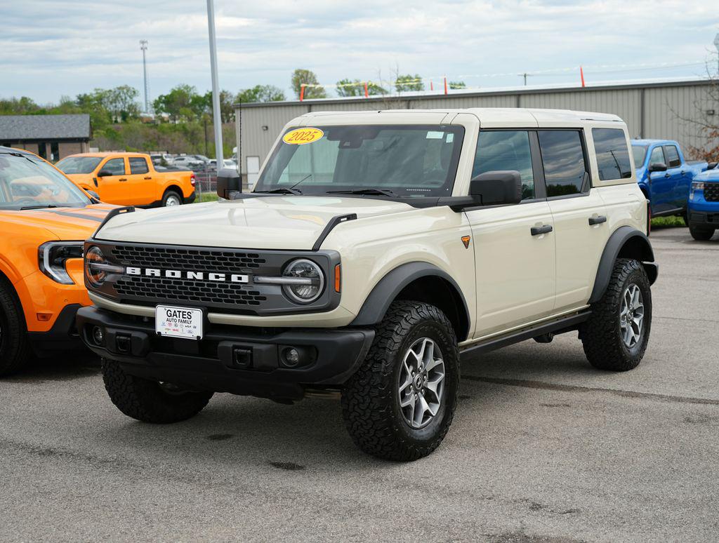FORD BRONCO BADLANDS - 10