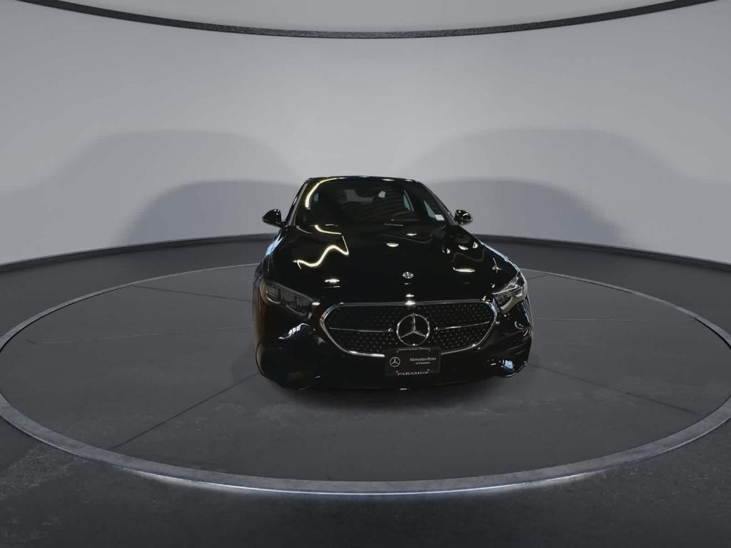 MERCEDES-BENZ E-CLASS - 3