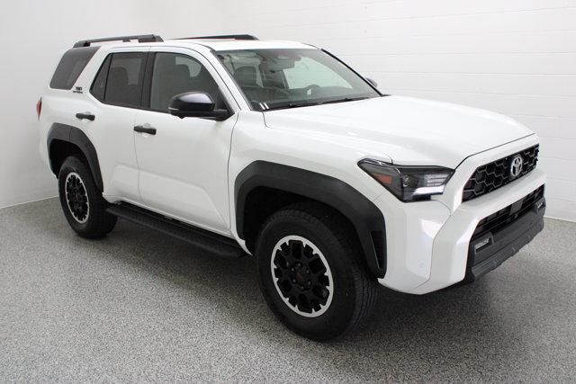 2025 Toyota 4RUNNER TRD OFF ROAD PREMIUM — фото 4