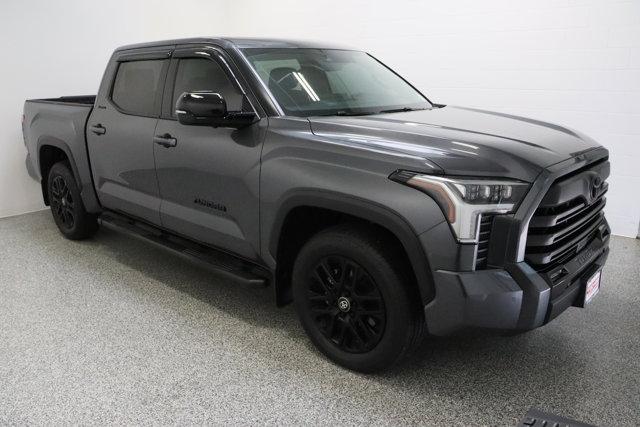TOYOTA TUNDRA - 4