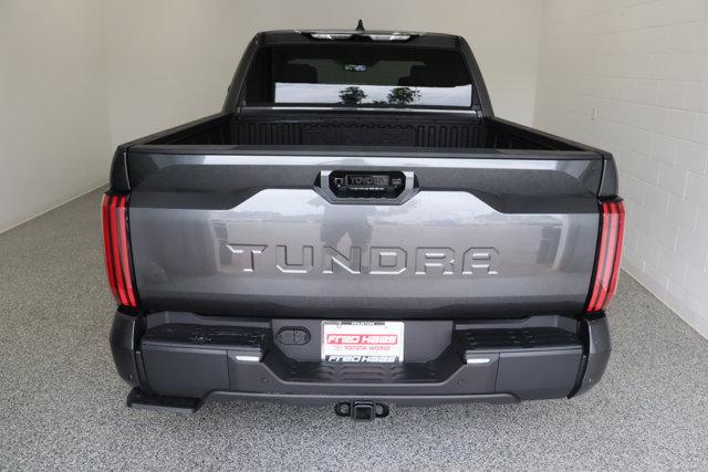TOYOTA TUNDRA - 8