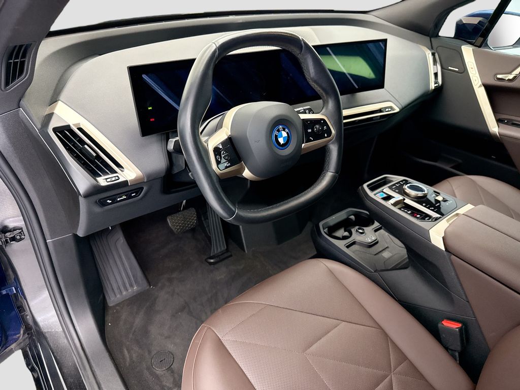 صورة 9 لـ 2024 BMW IX XDRIVE50