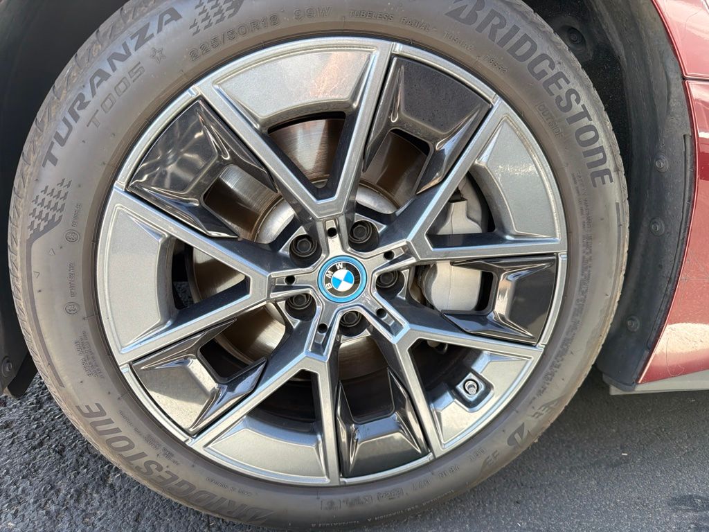 صورة مصغرة 11 لـ 2023 BMW I4 GRAN COUPE EDRIVE35