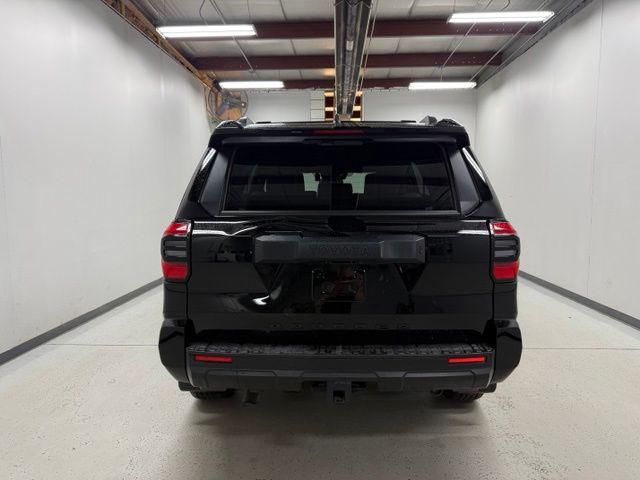 2026 Toyota 4RUNNER SR5 照片 5