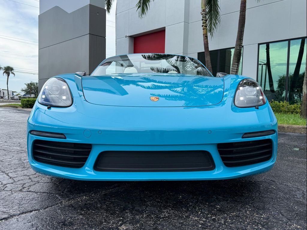 صورة 5 لـ 2021 Porsche 718 BOXSTER T