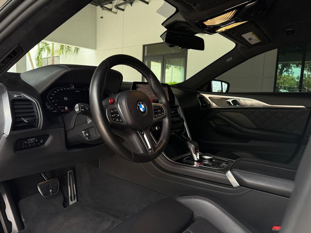 2022 BMW M8 GRAN COUPE COMPETITION 照片 25