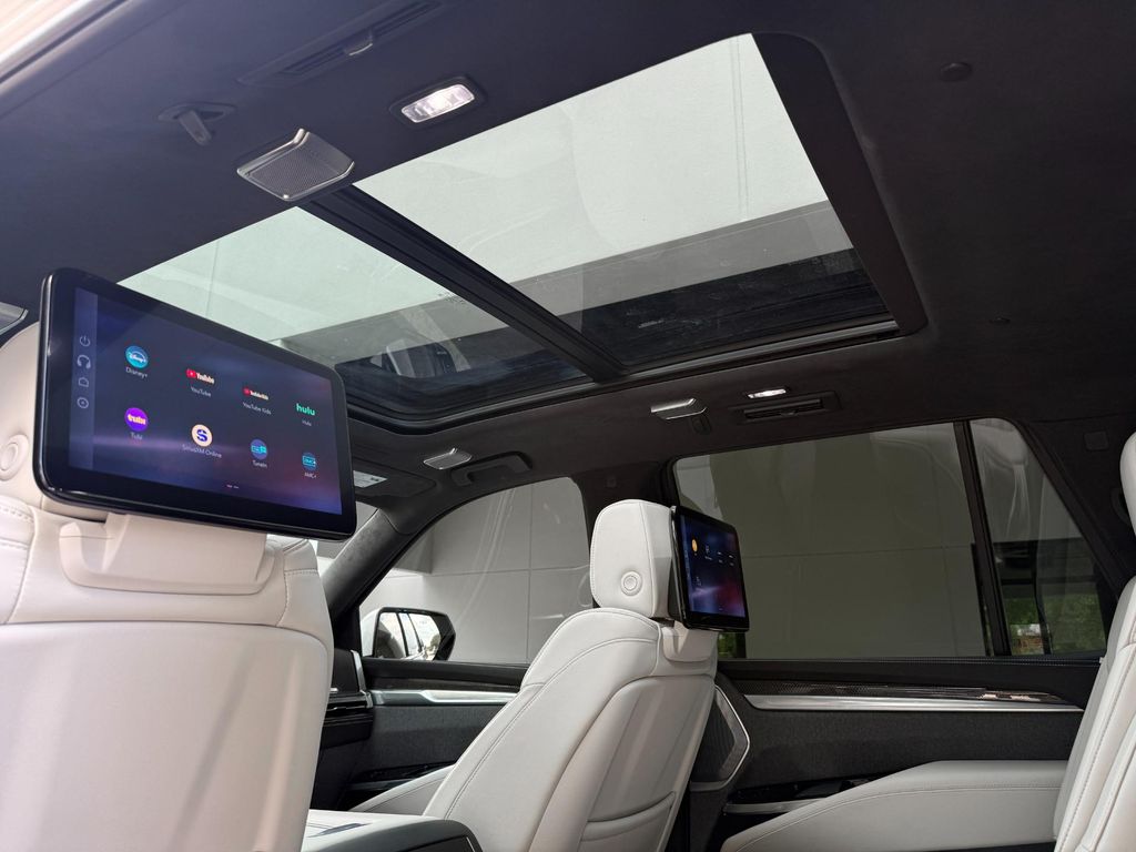 صورة مصغرة 52 لـ 2025 Cadillac ESCALADE V-SERIES