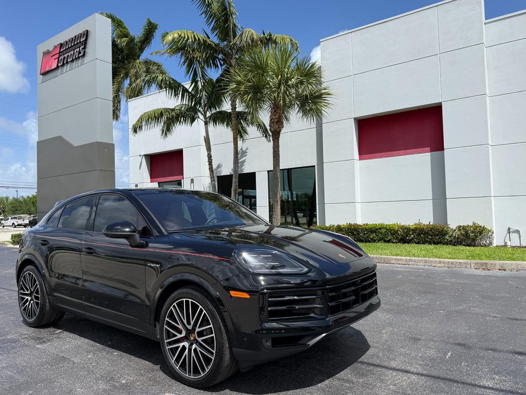 PORSCHE CAYENNE - 1