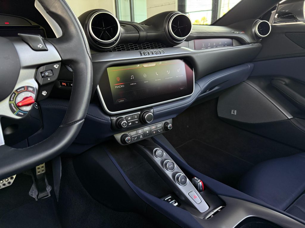2022 Ferrari PORTOFINO M BASE — миниатюра 32