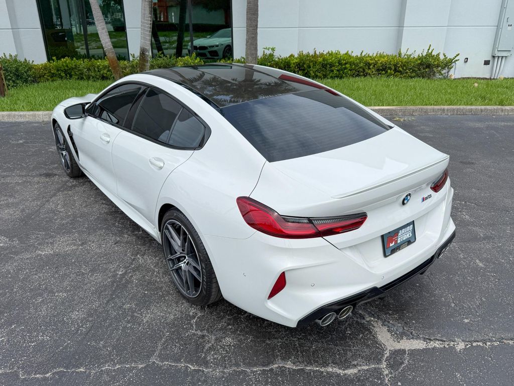 2021 BMW M8 GRAN COUPE SEDAN — миниатюра 15