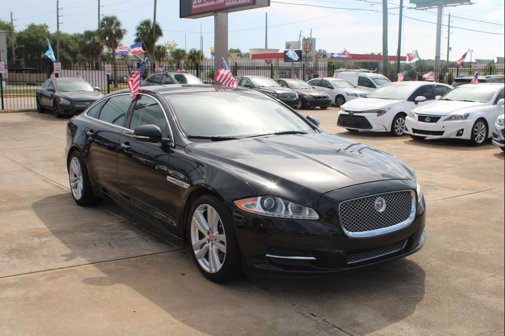 2014 Jaguar XJ