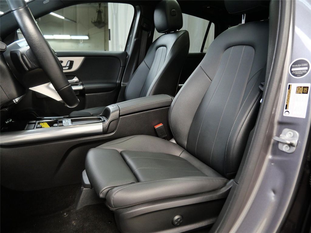 MERCEDES-BENZ GLA-CLASS - 3