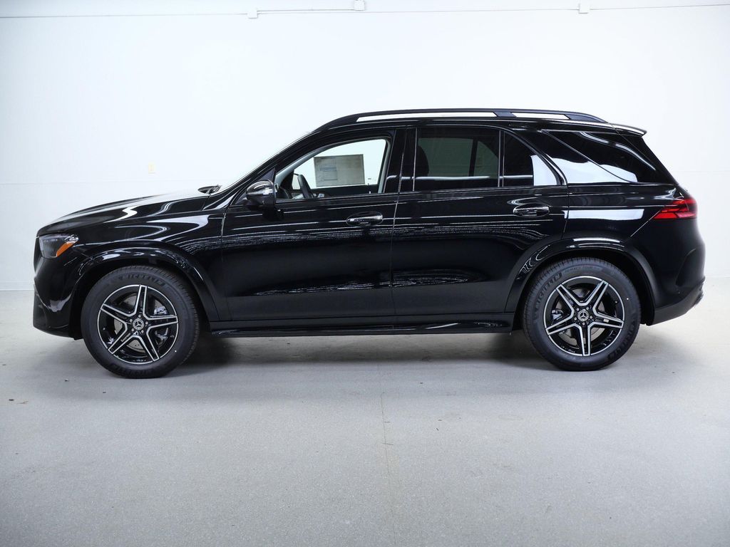 2026 Mercedes-BENZ GLE — фото 5