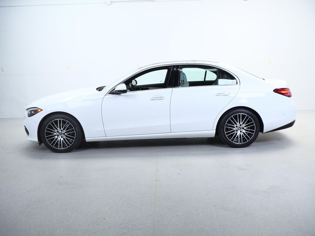 صورة 10 لـ 2023 Mercedes-BENZ C-CLASS
