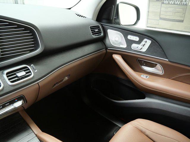 صورة مصغرة 11 لـ 2026 Mercedes-BENZ GLE