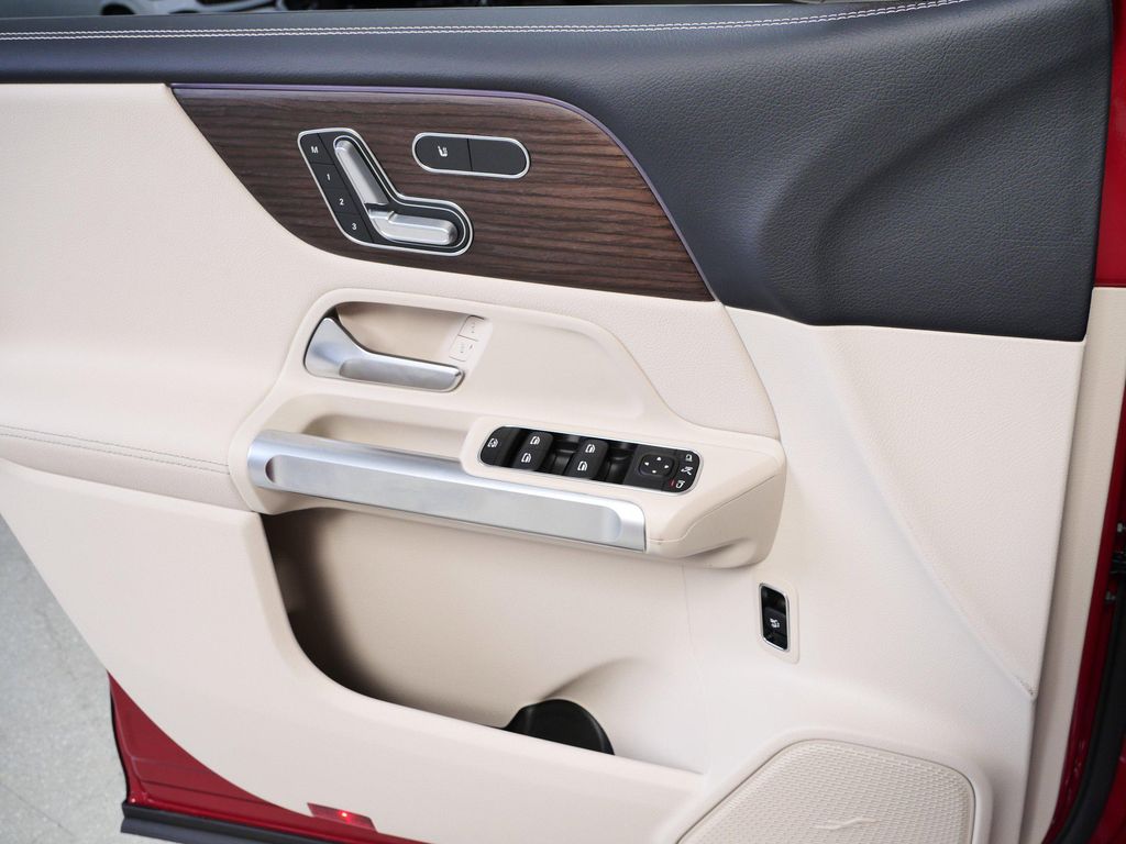 صورة مصغرة 12 لـ 2026 Mercedes-BENZ GLB