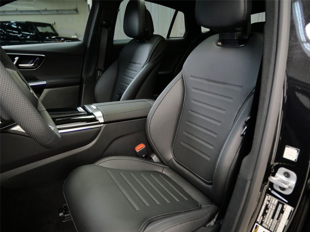 MERCEDES-BENZ GLC - 3