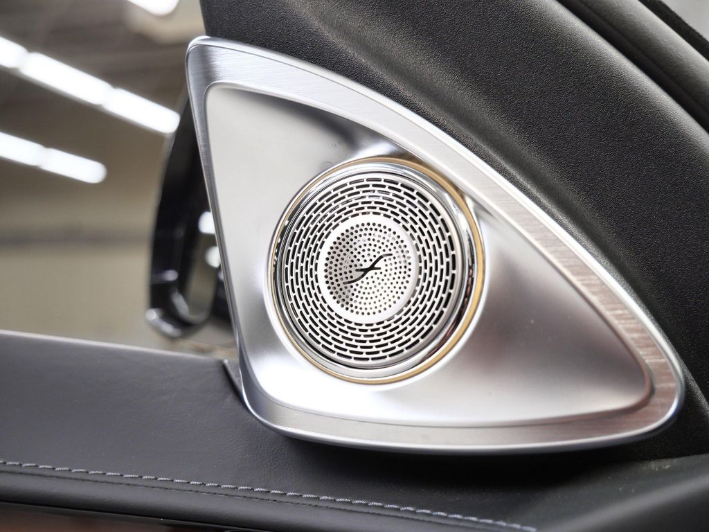 2022 Mercedes-BENZ S-CLASS thumbnail 31