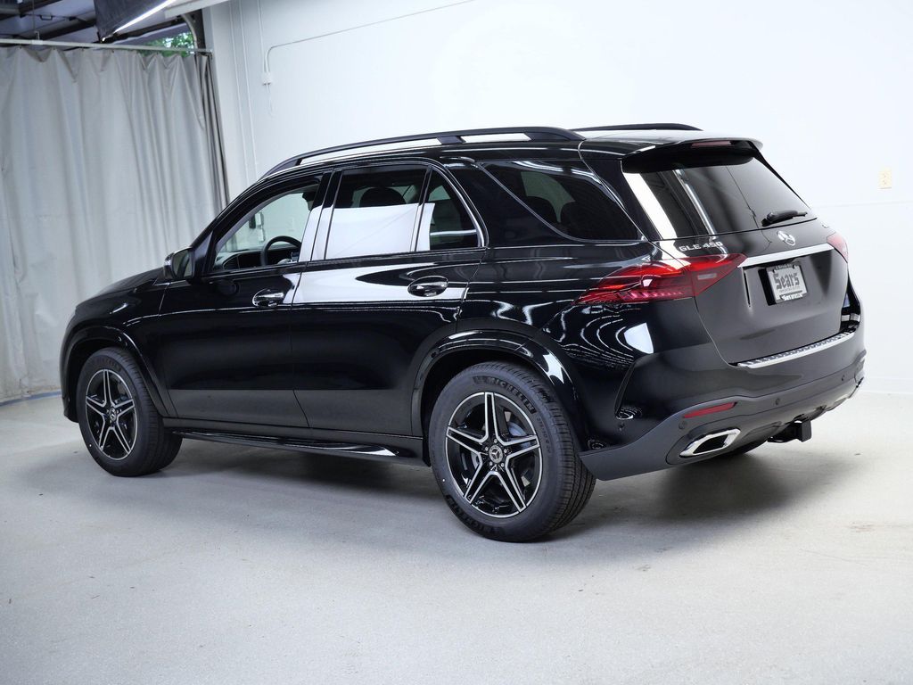 2026 Mercedes-BENZ GLE — фото 6