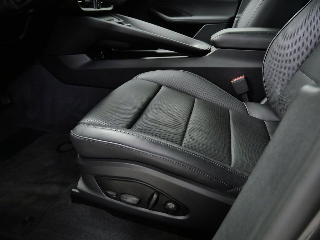 2025 Porsche MACAN MACAN ELECTRIC 4 缩略图 19