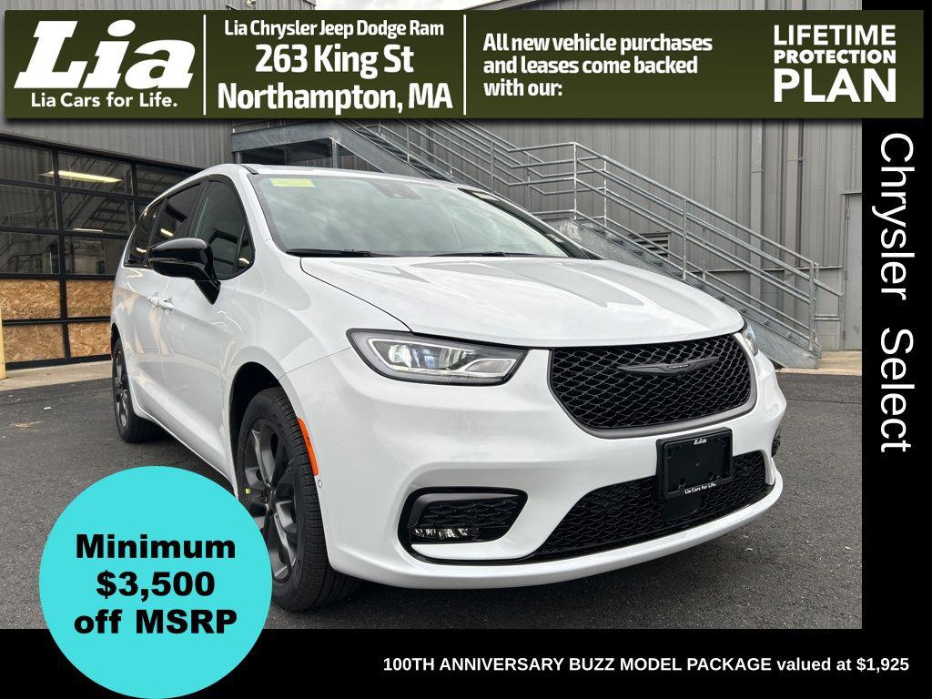 New 2026 Chrysler Pacifica L