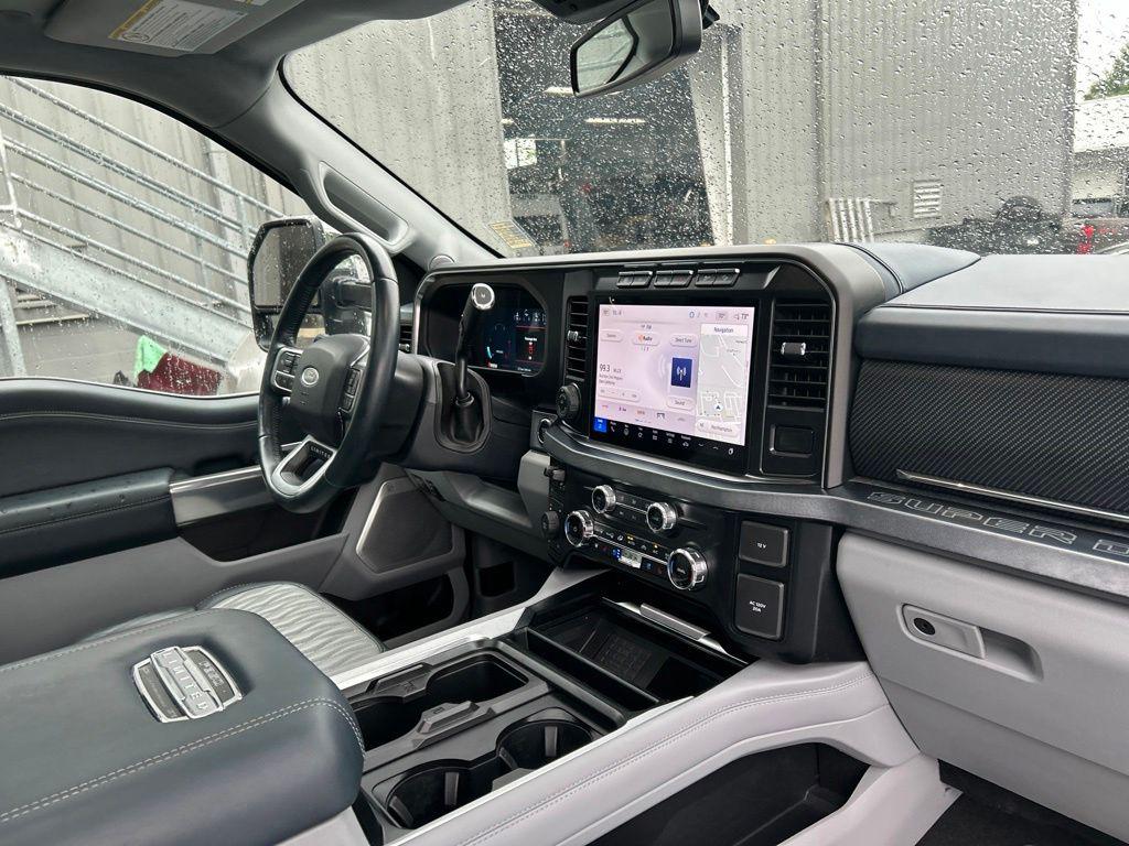 2024 FORD F-350 LIMITED — миниатюра 41