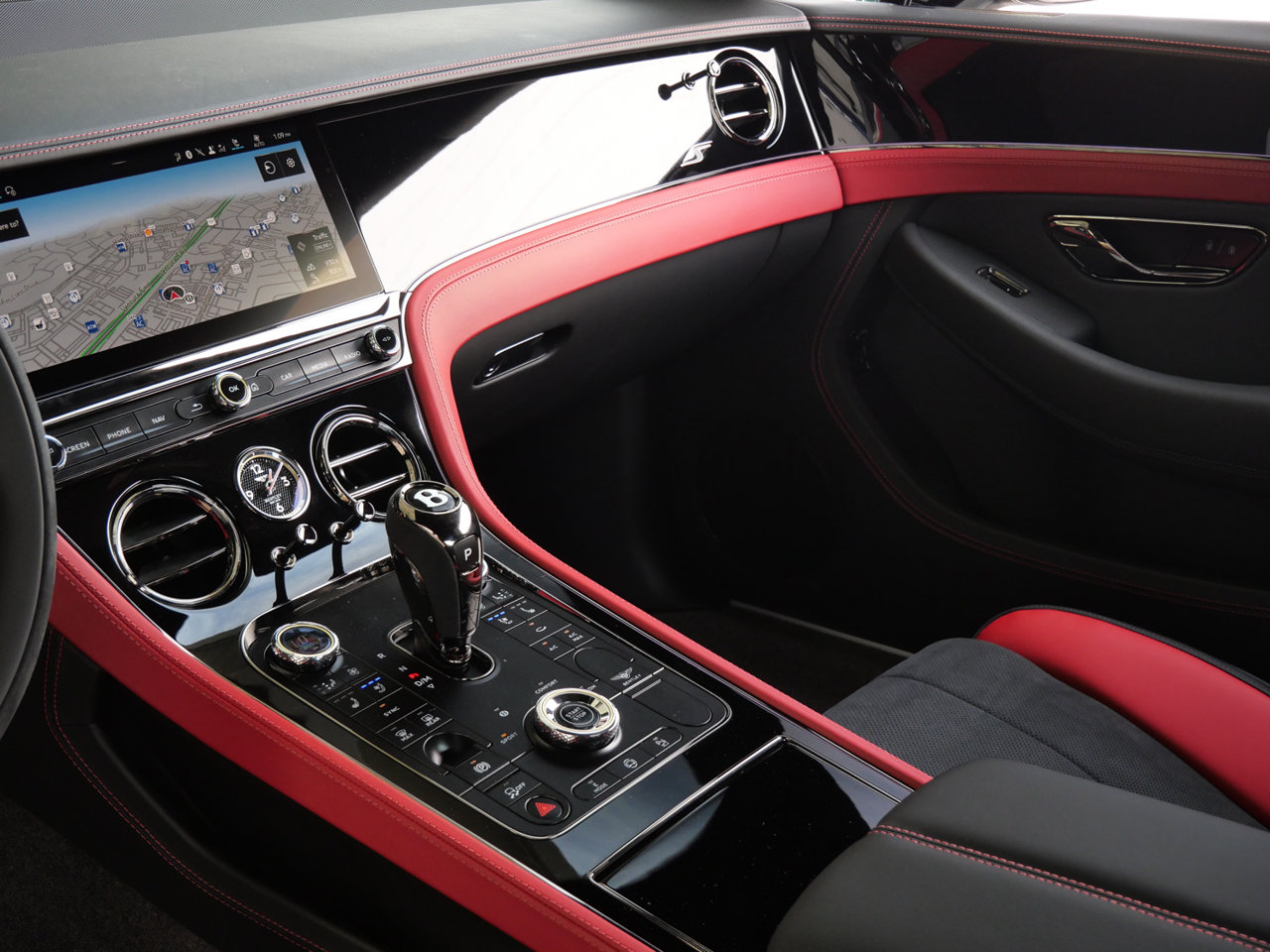 2026 Bentley CONTINENTAL GT BASE — миниатюра 13