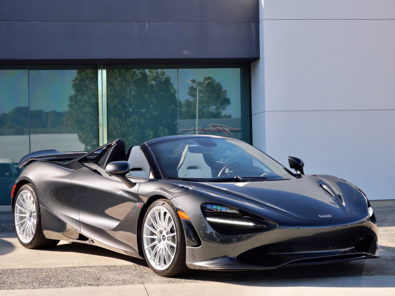 New 2027 McLaren 750S