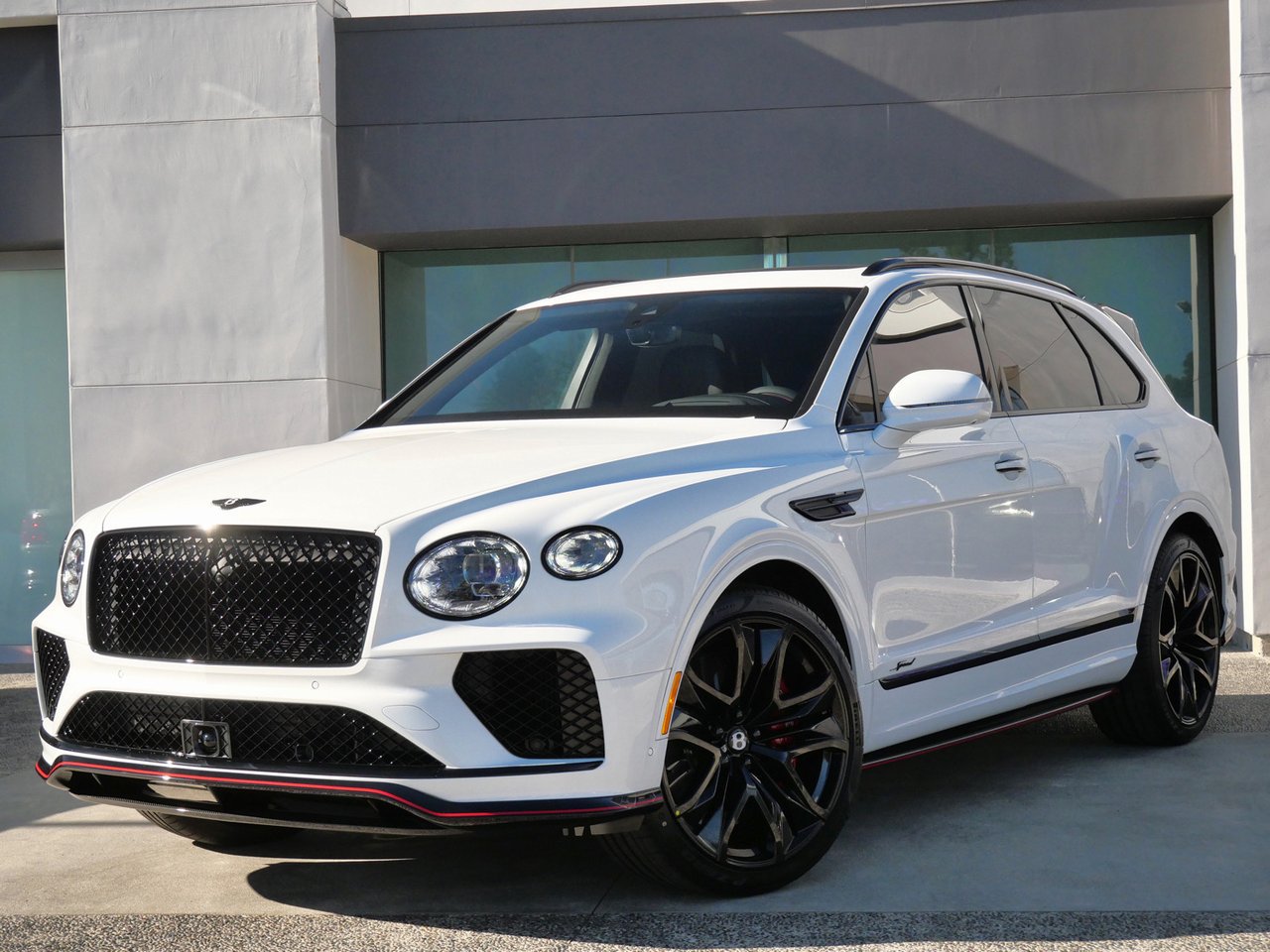 2026 Bentley BENTAYGA BASE 照片 9