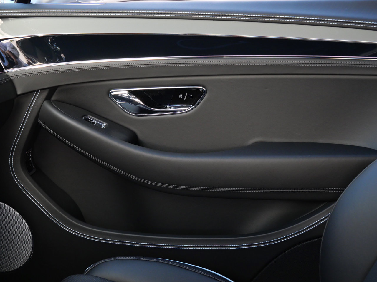 2026 Bentley CONTINENTAL GT BASE 缩略图 15