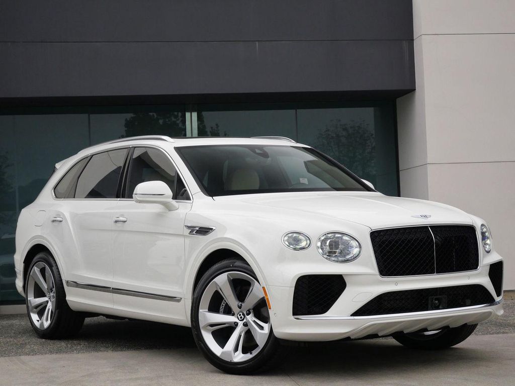 New 2026 Bentley Bentayga V8